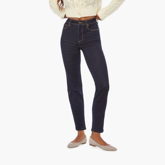 Elegant Silver Women's Flats - Picture 11 of 11